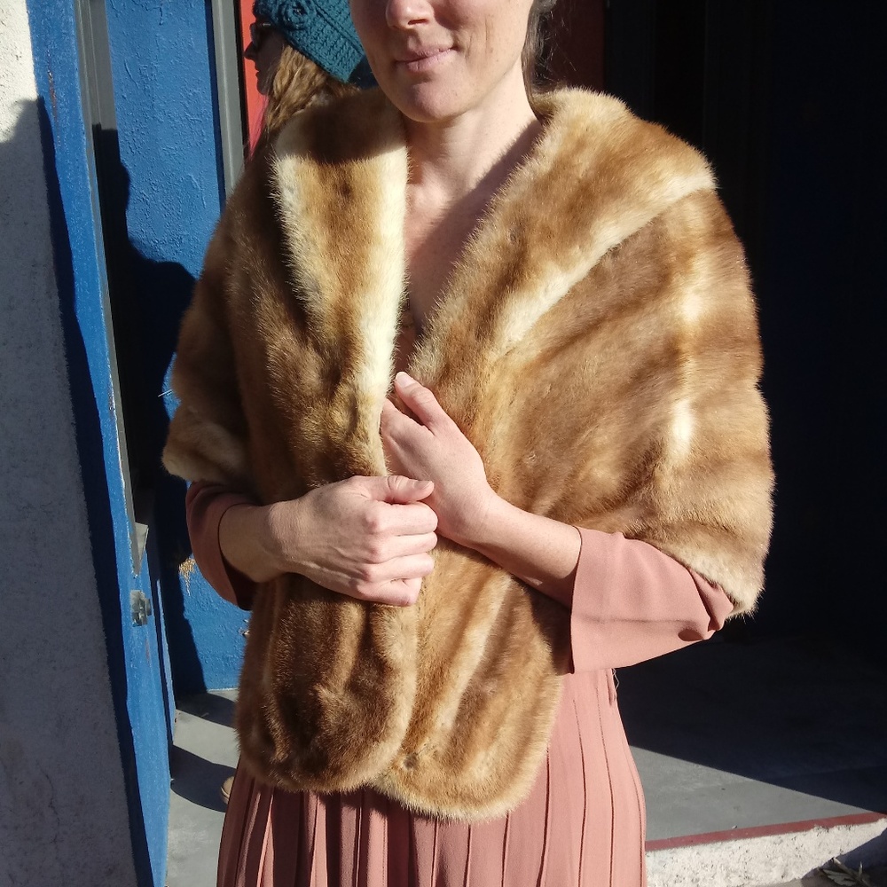 VTG Mink Stole Cape
